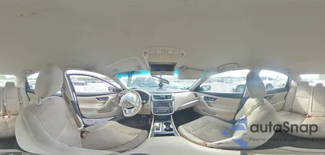 2017 Nissan Altima 2.5 z USA, uszkodzony, nr VIN 1N4AL3AP2HC110329